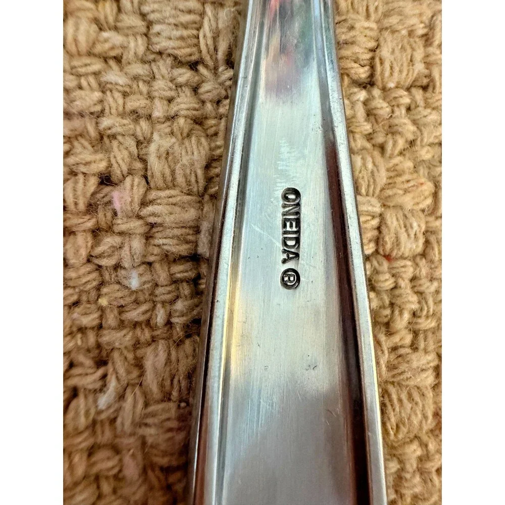 Set of 4 Oneida Vista Stainless Steel Flatware Salad Forks Bright and Shiny